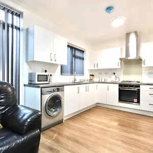 22 Lower Road Beeston Guest house