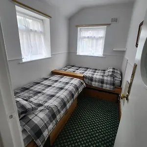 Queens Guest house