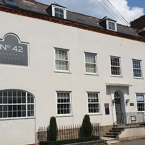 No.42 Kegworth House Bed & Breakfast